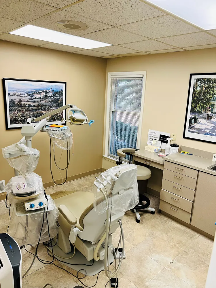 Dr. Robert Carlish Treatment room